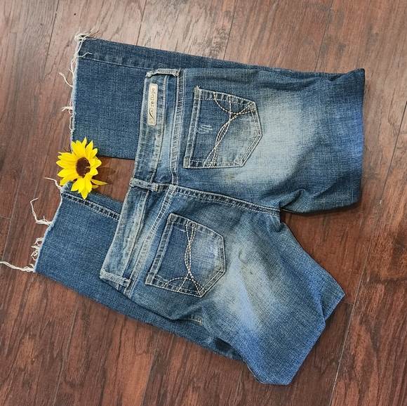 REFUGE RUNWAY EVERYDAY BOOT JEANS - Picture 8 of 8